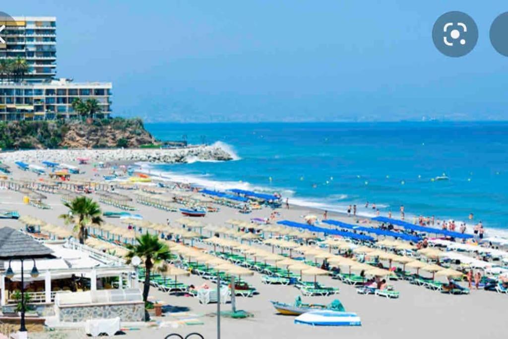 Magnifico Apartamento En La Carihuela, Torremolino Torremolinos Esterno foto